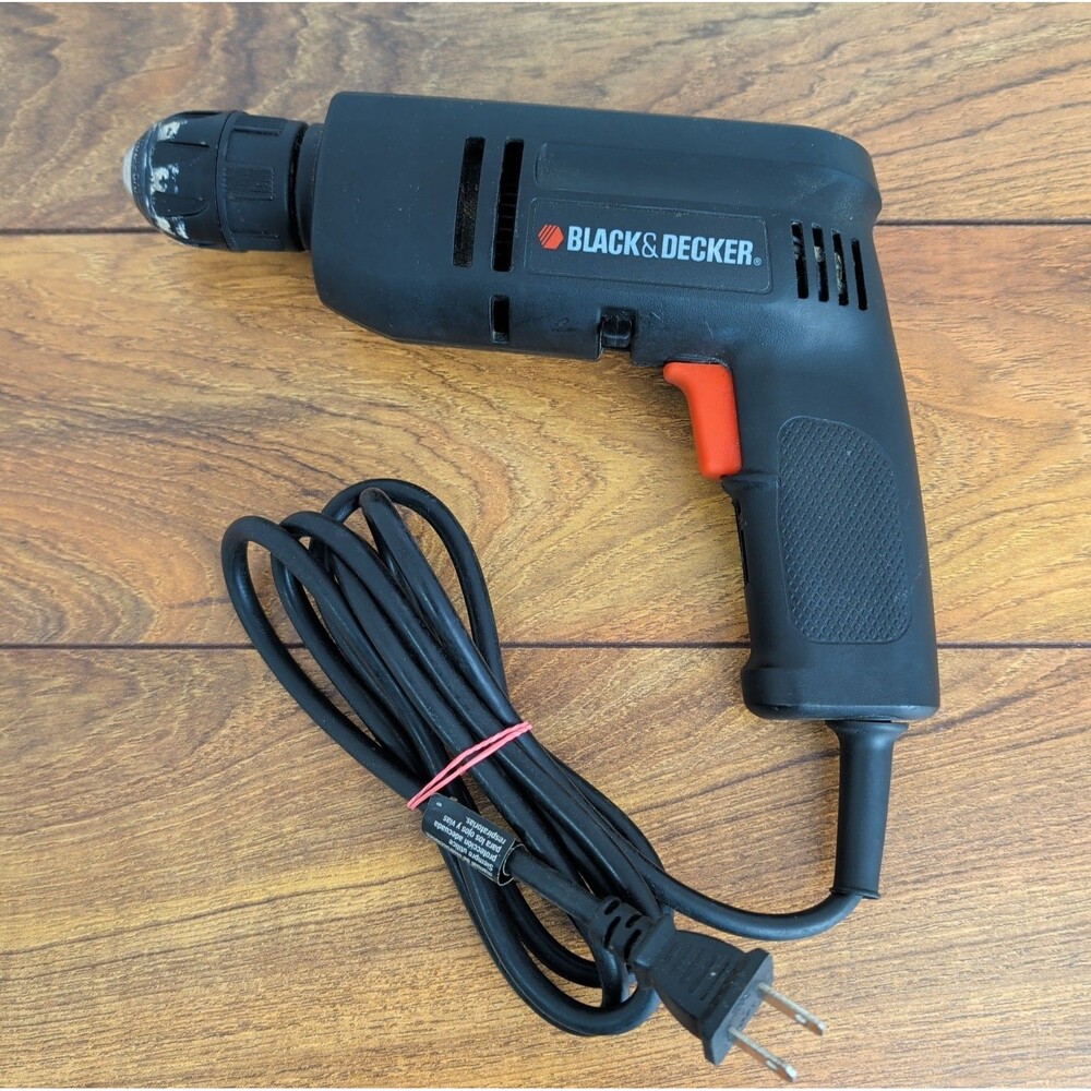 Black & Decker 7252 Corded Power Drill with 6 Foot Cord - (3/8) TESTED